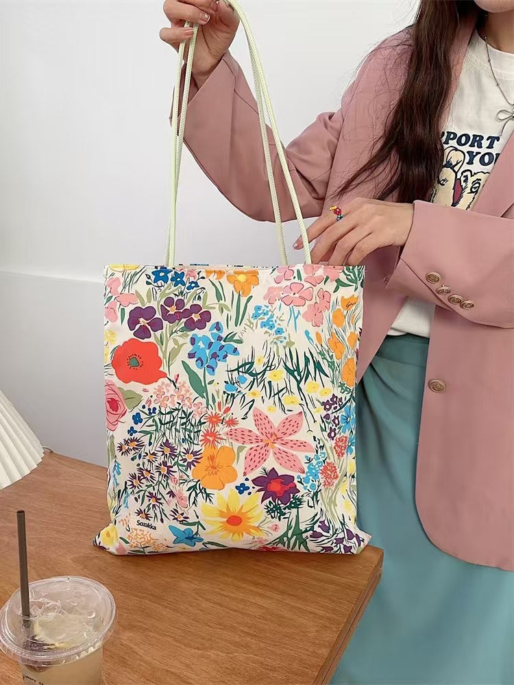 Korean style new flower canvas bag, student retro large-capacity play vacation handbag, shoulder bag